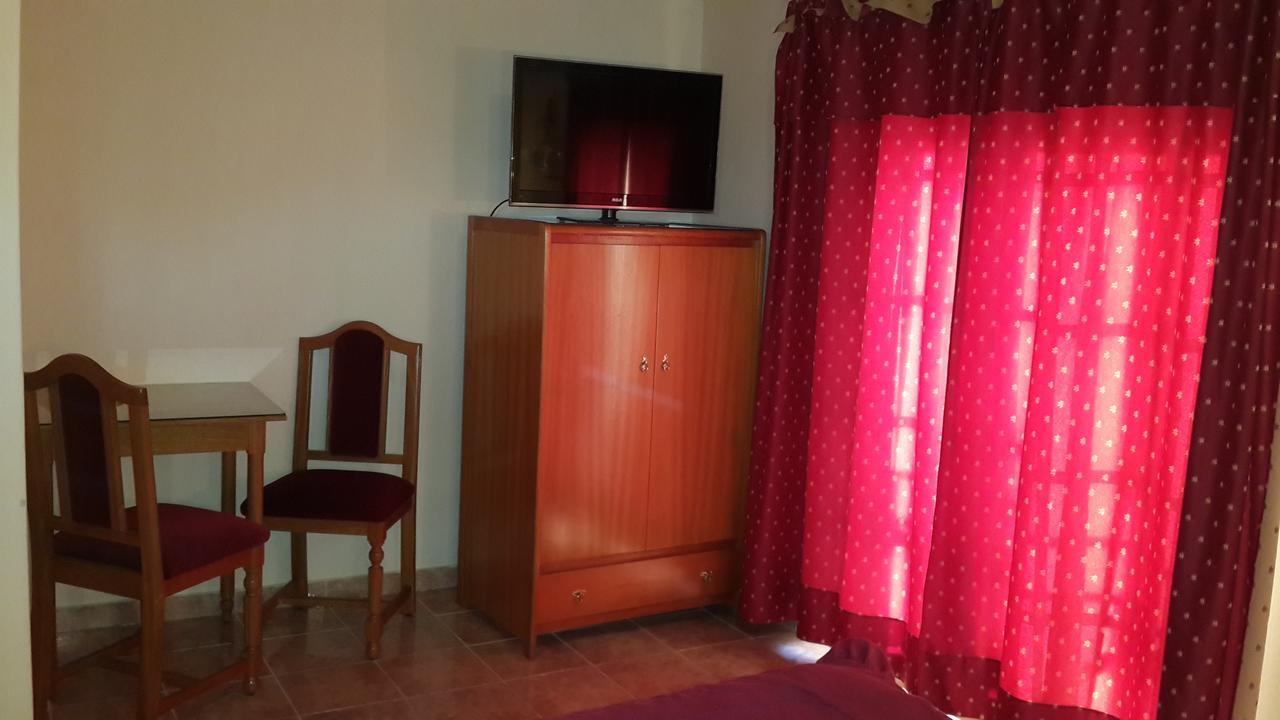 Gran Hotel Arauco Aimogasta Kamer foto