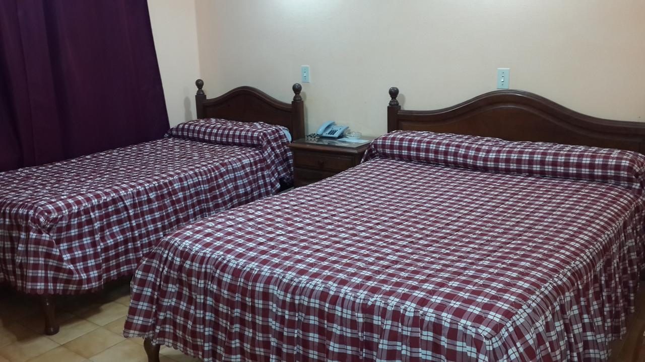 Gran Hotel Arauco Aimogasta Kamer foto