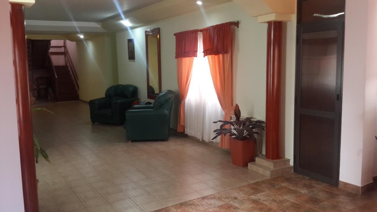Gran Hotel Arauco Aimogasta Buitenkant foto